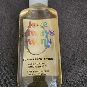 Bath and Body Works body wash